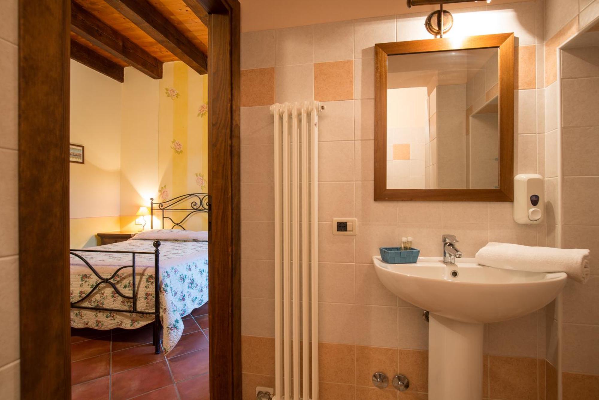 Agriturismo Val Costermano sul Garda Exterior foto